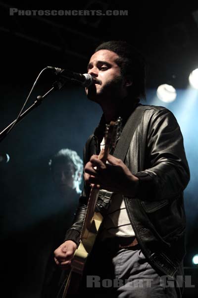 TWIN SHADOW - 2010-10-29 - PARIS - Point Ephemere - 